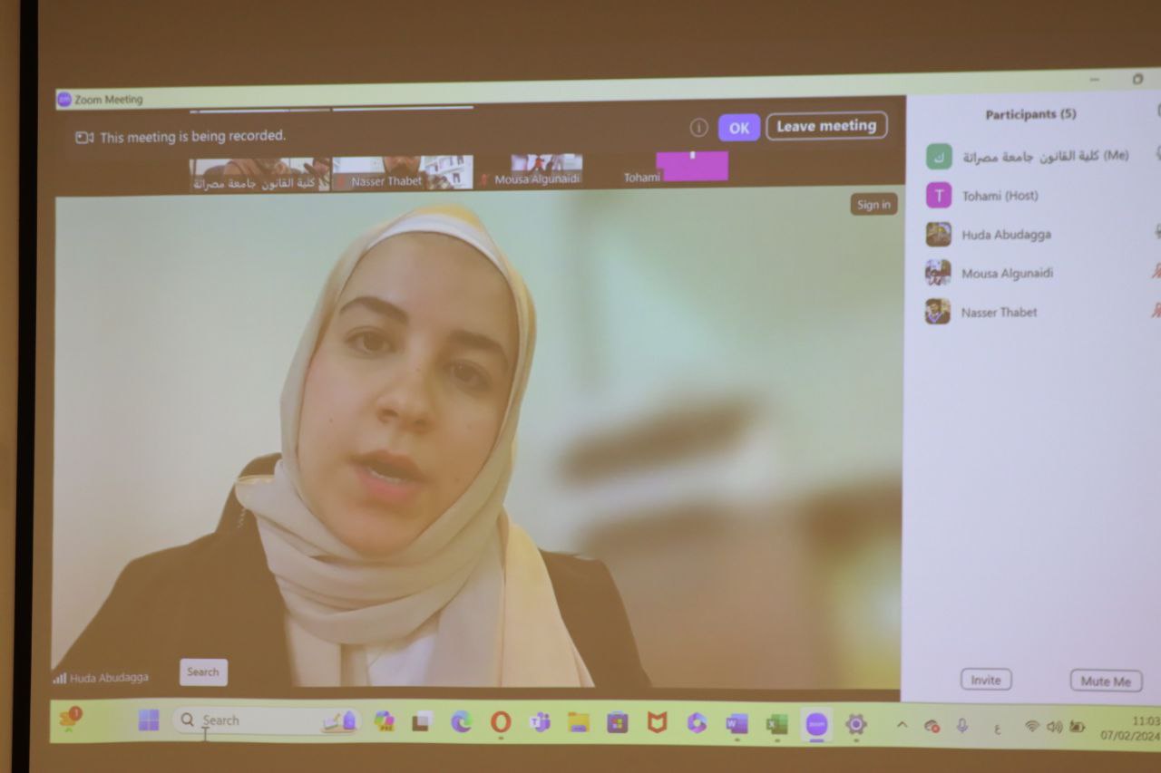 كلية القانون تنظم حوارية حول أبعاد القضية الفلسطينية بين الشريعة الإسلامية والقانون الدولي