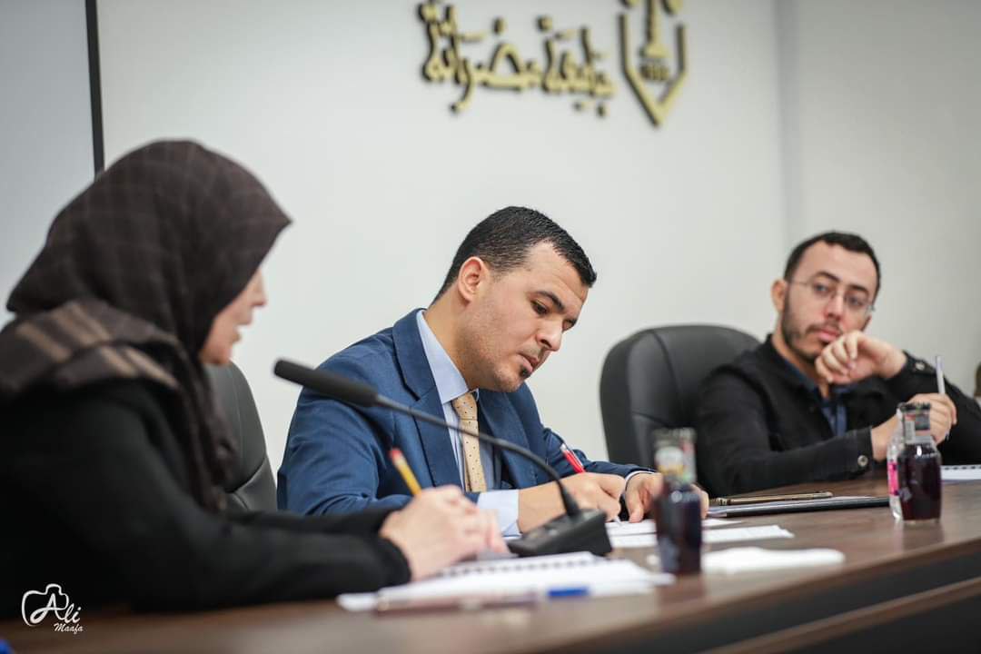 مناقشة بحوث التخرج الفصل الدراسي خريف 2023-2024