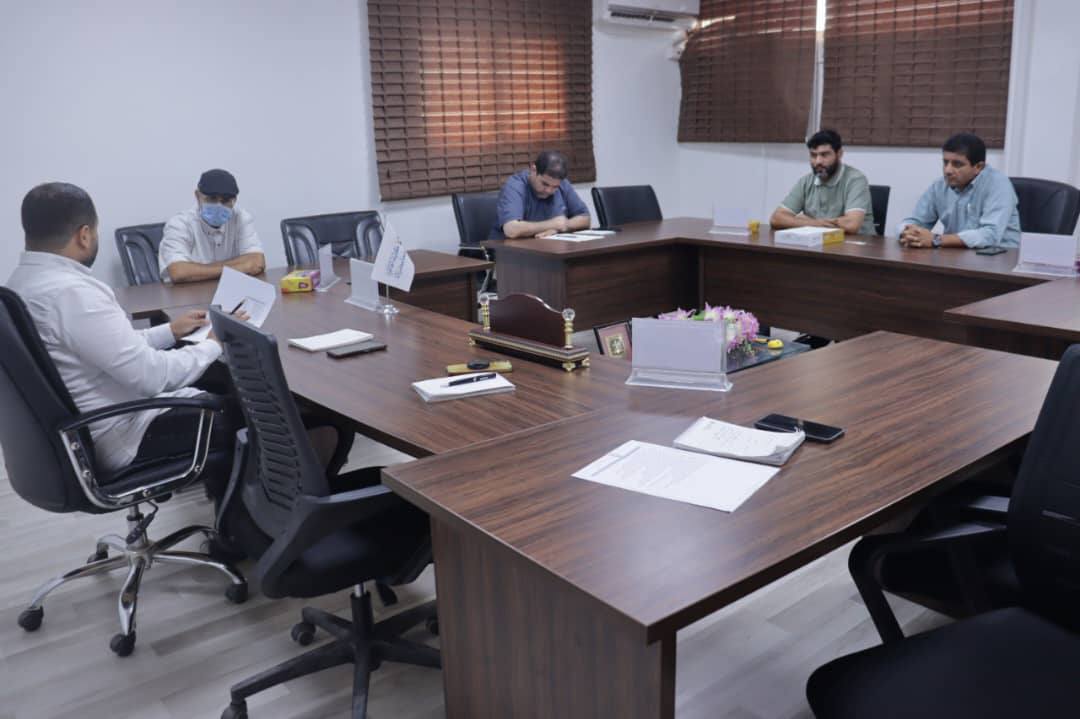 اللجنة الرئيسية للاعتماد البرامجي بكلية القانون تعقد اجتماعها العادي الثاني