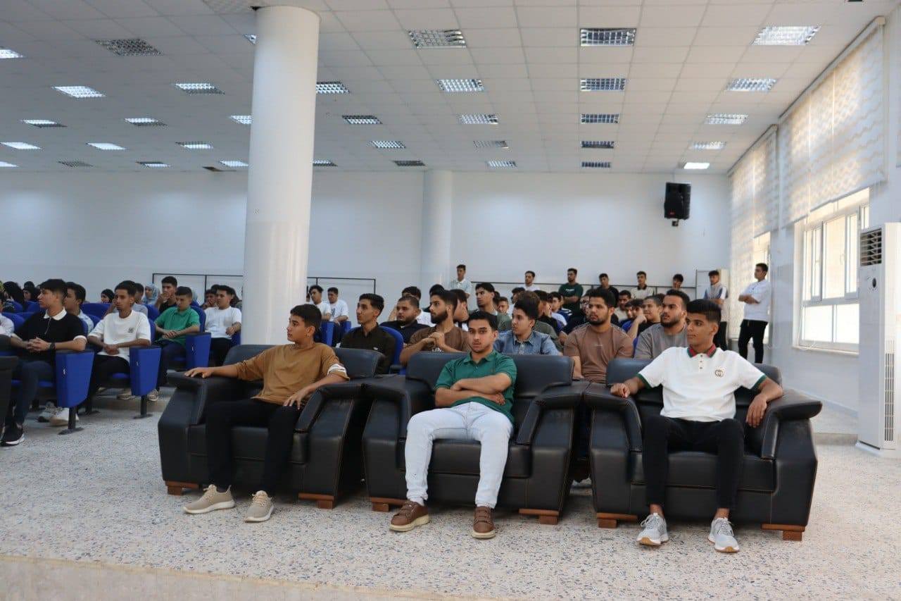 كلية القانون جامعة مصراتة تقيم الملتقى التعريفي للطلبة الجدد للفصل الدراسي خريف 2025/2026