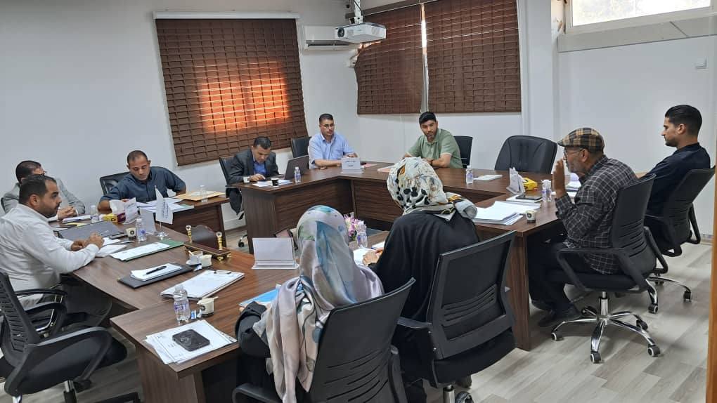 المجلس العلمي لكلية القانون يعقد اجتماعه العادي الثامن لسنة 2025م