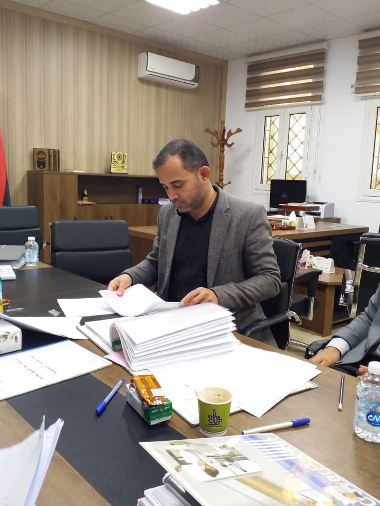 فريق التقييم بالقانون في ضيافة الدراسات الإسلامية