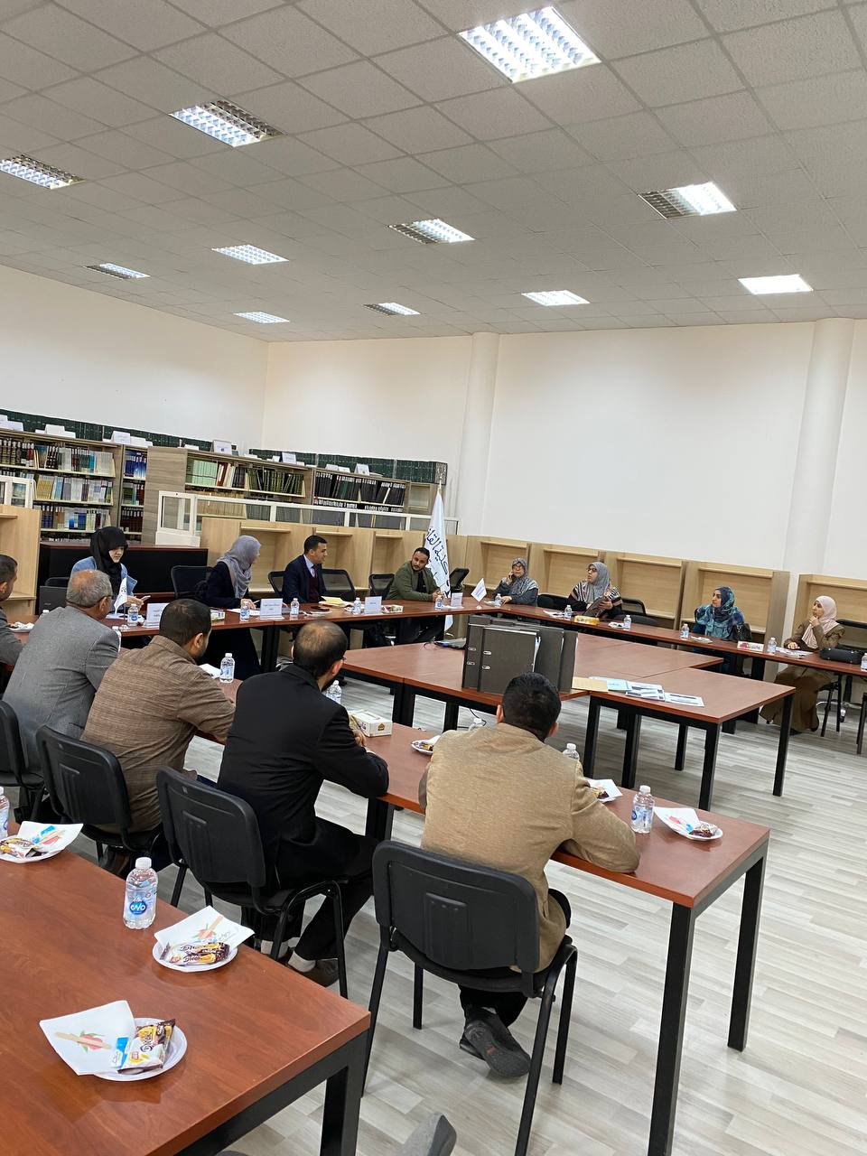 فريق التدقيق الجامعي في ضيافة القانون