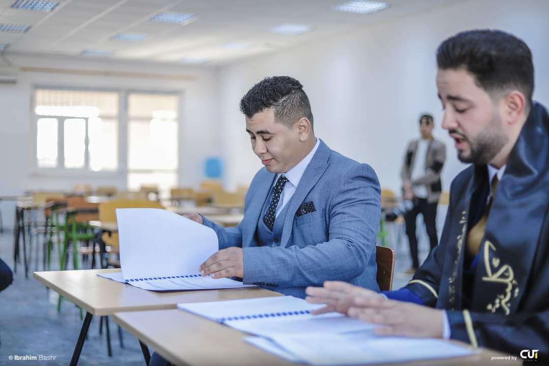 مناقشة مشاريع التخرج للفصل الدراسي خريف 22-23م