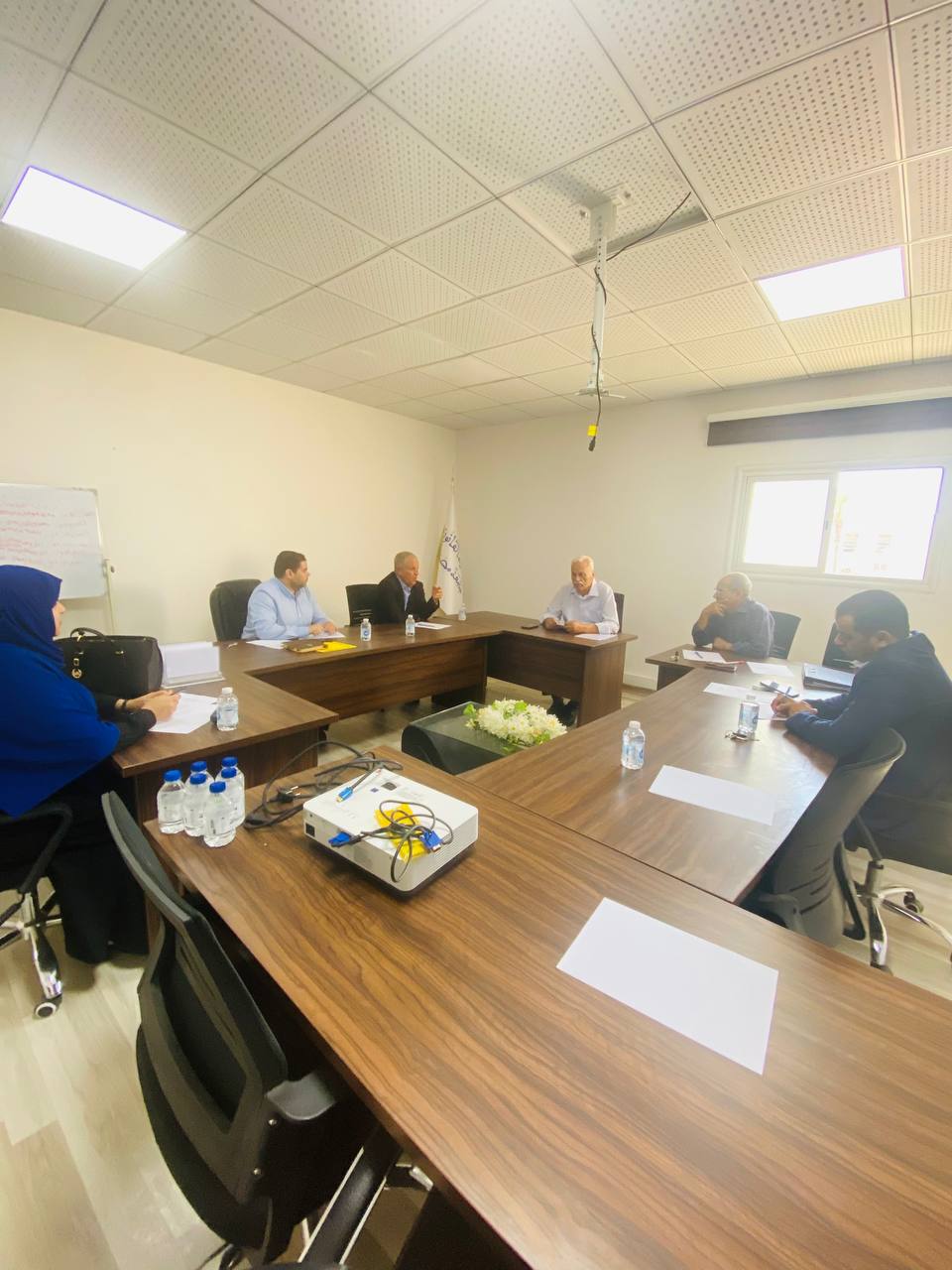 لجنة الدراسات العليا بالكلية تعقد اجتماعها الأول 